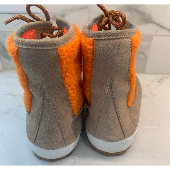 Tory Burch Sport Vibrant Orange Shearling Moccasin Tan Boots Size 6.5 - Picture 2 of 7